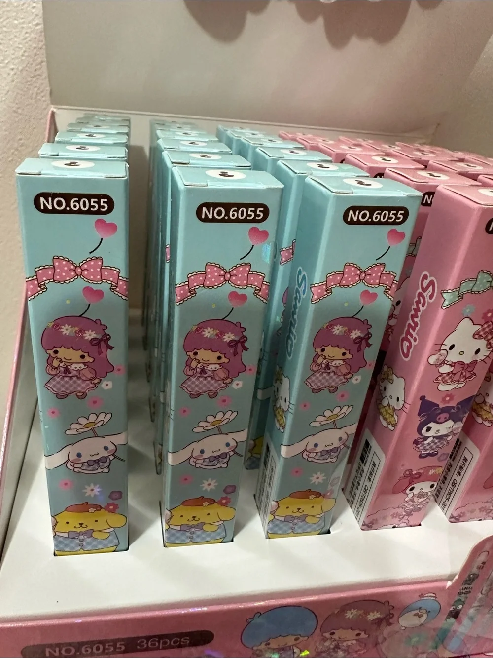 36 pcs 0.5mm sanrio pens
